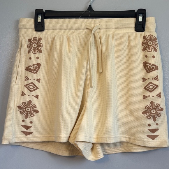 Roxy Pants - Roxy Cream Waffle Knit Shorts with Brown Floral Side Print